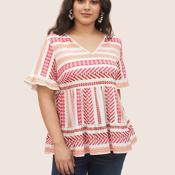 BloomChic Plus Size XL V Neck Geometric Patchwork Ruffles Blouse us14-16 - Picture 1 of 7